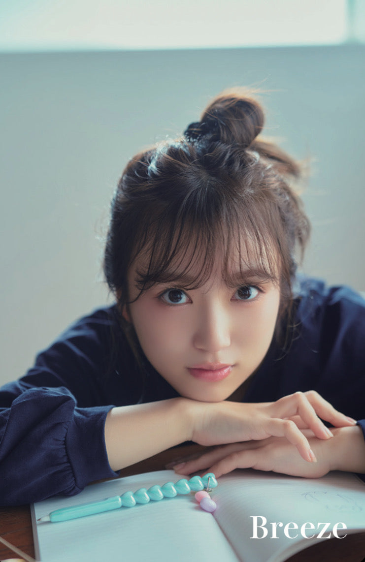 デザインA.ver(購入特典としてカードにサインが入ります)